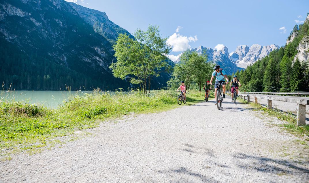 sommer-biken-talradweg-familie-drei-zinnen-dolomiten-idm07147hawi