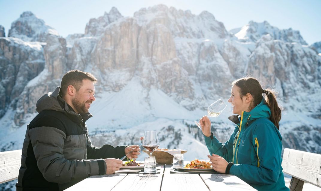 winter-skifahren-genuss-alta-badia-jimmyhuette-idm06746almo